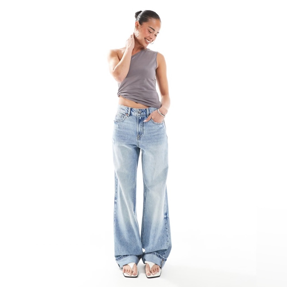 Stradivarius Light Blue Wide Leg Dad Jeans